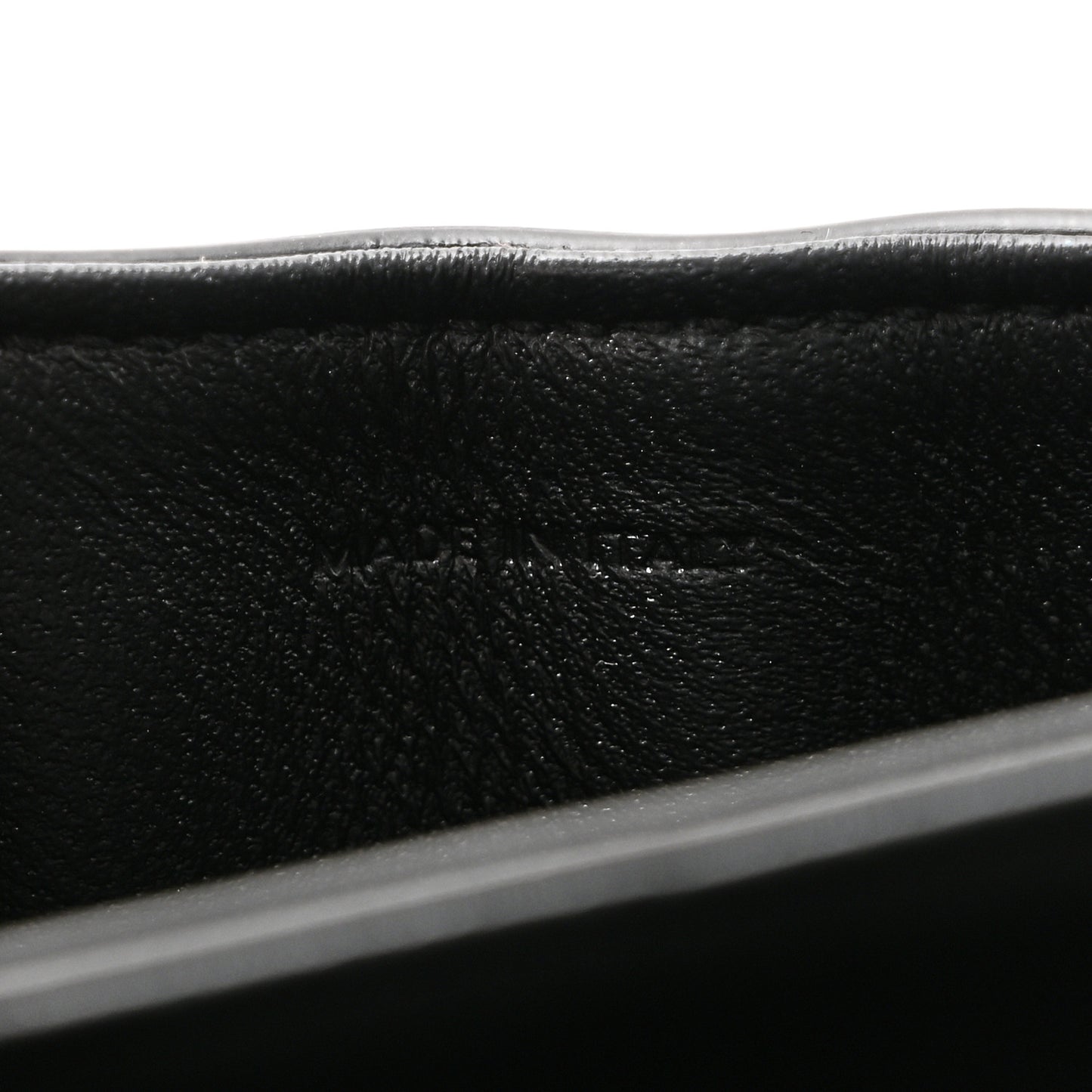 Calfskin Besace Clea Chain Triomphe Black