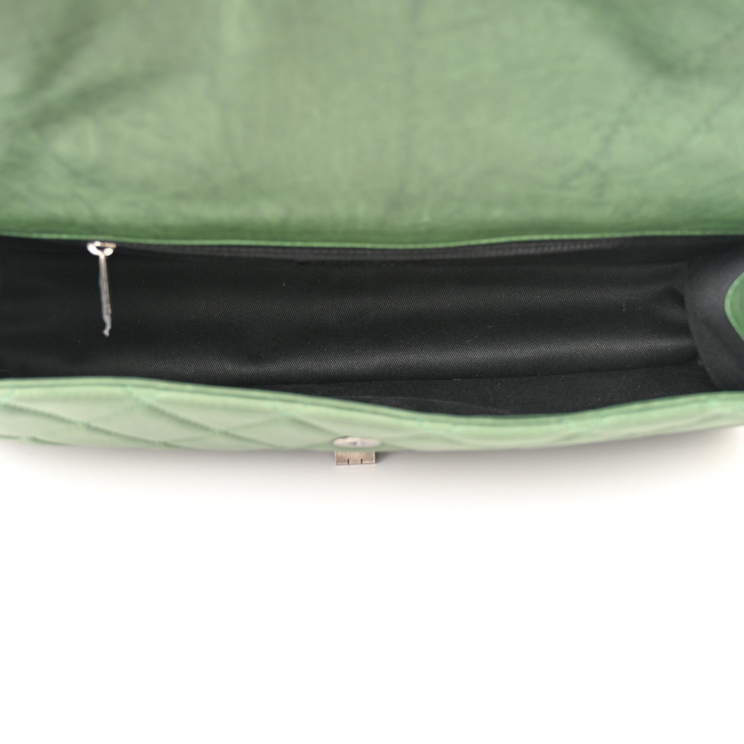 Chanel Washed Lambskin Quilted Maxi Take Away Flap Green 5 of 11