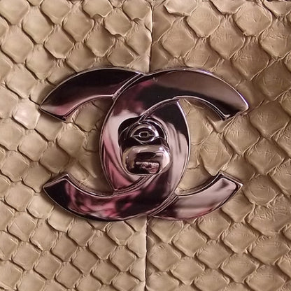 Chanel Python Cerf Shopper 11 of 12