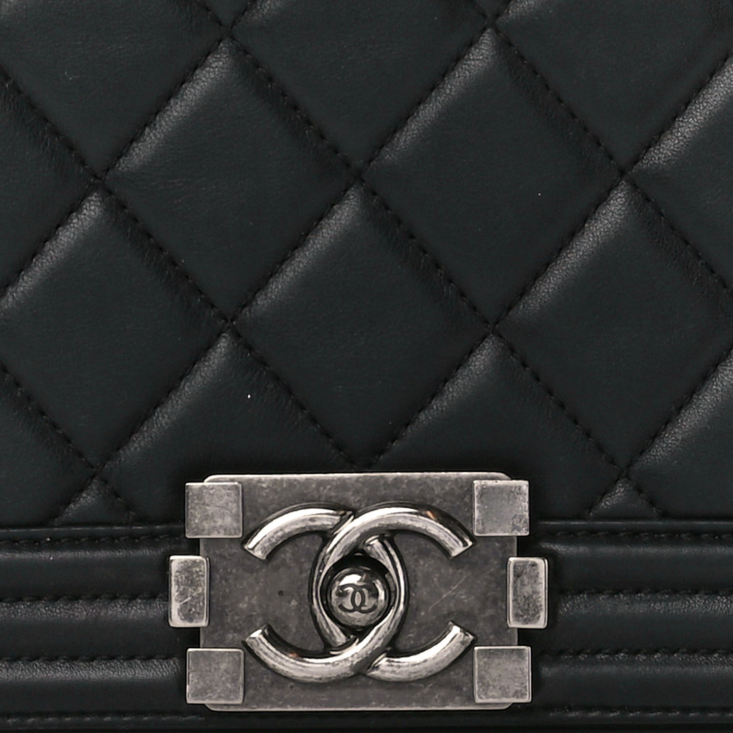 Calfskin Quilted Medium Boy Flap Black