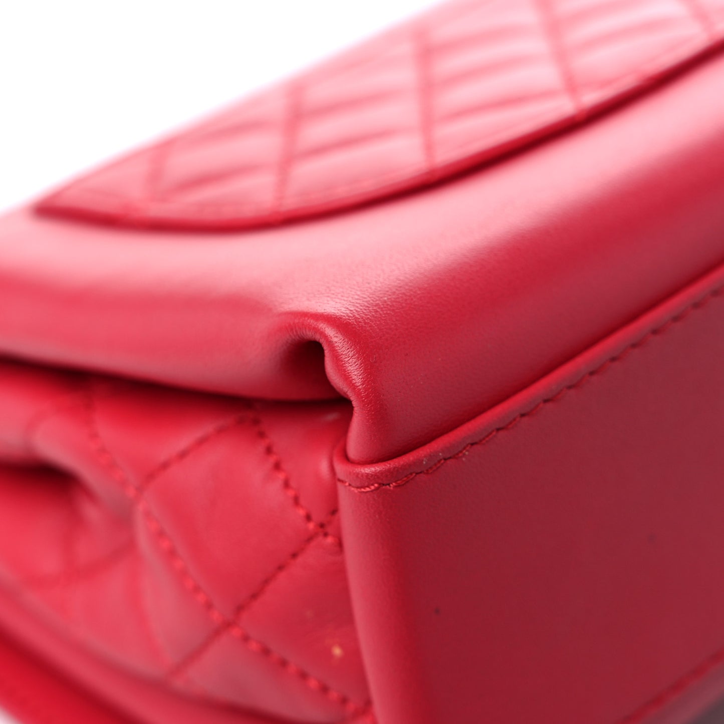 Calfskin Mini Tramezzo Flap Red