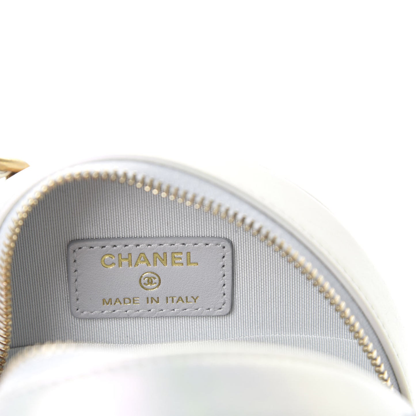 Iridescent Calfskin Quilted 19 Round Clutch With Chain White