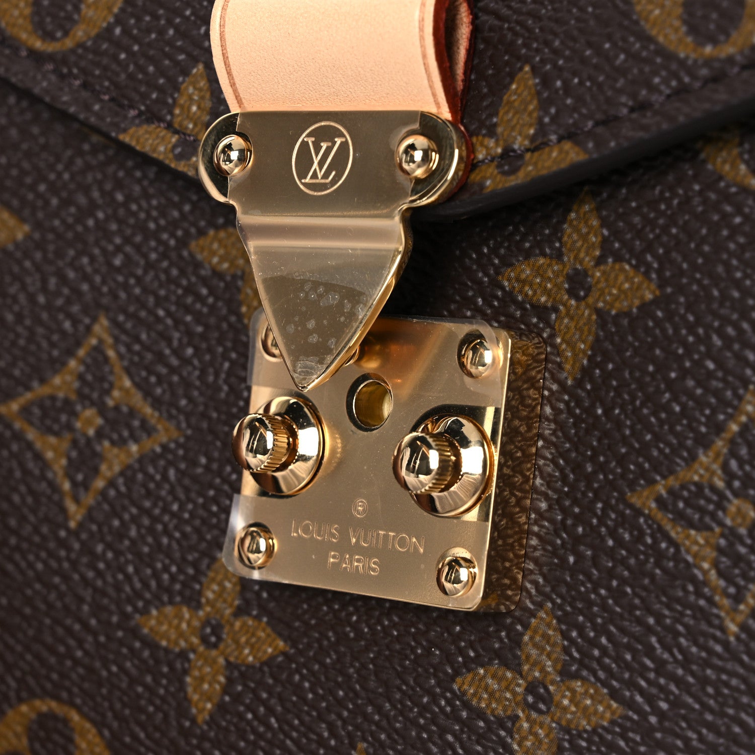 Louis Vuitton Monogram Pochette Metis 12 of 13