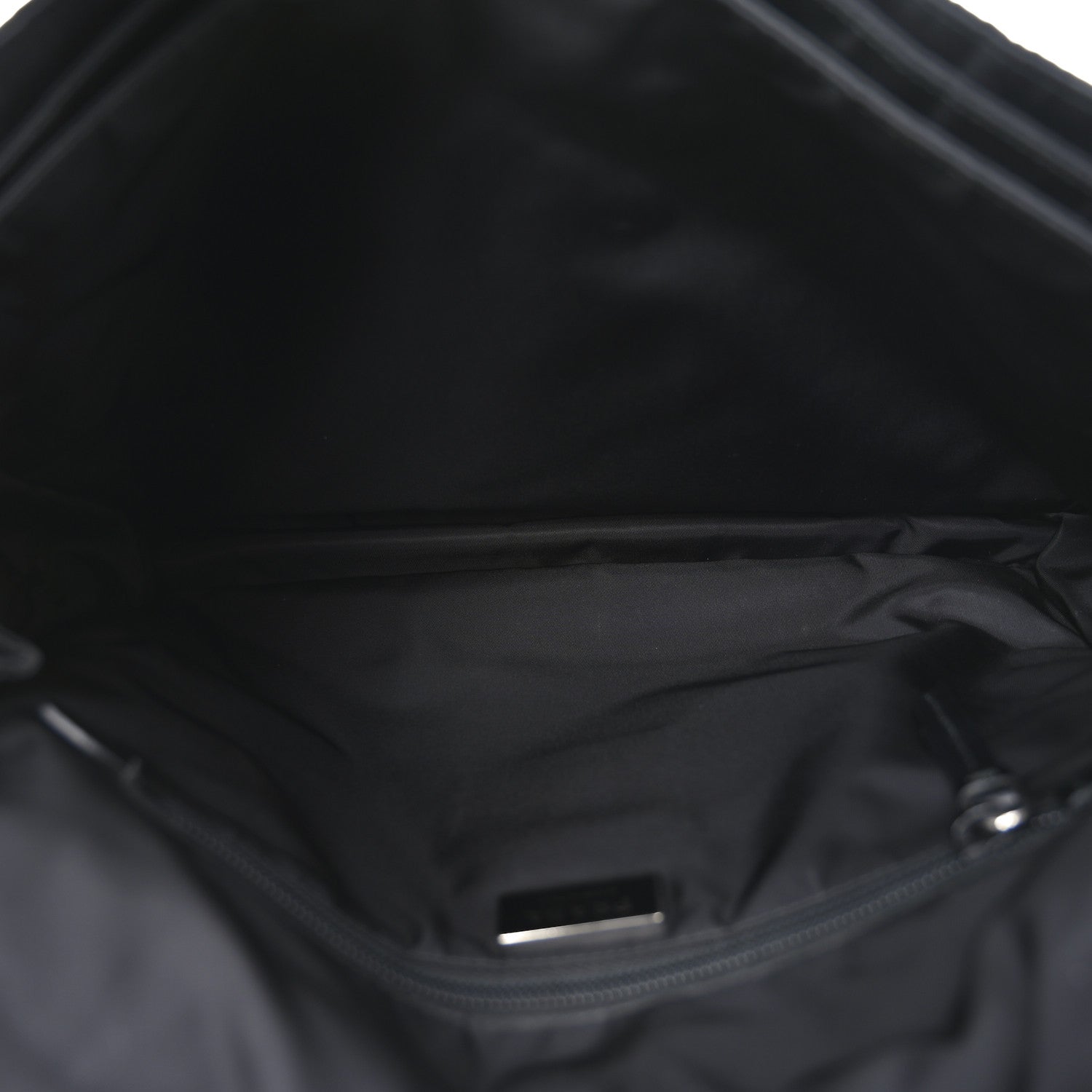 Prada Re-Nylon Padded Large Traveller Black 1746435 – FASHIONPHILE