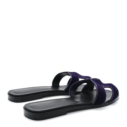 Hermes Velvet Nappa Oran Sandals  38.5 Violet Fonce 5 of 10