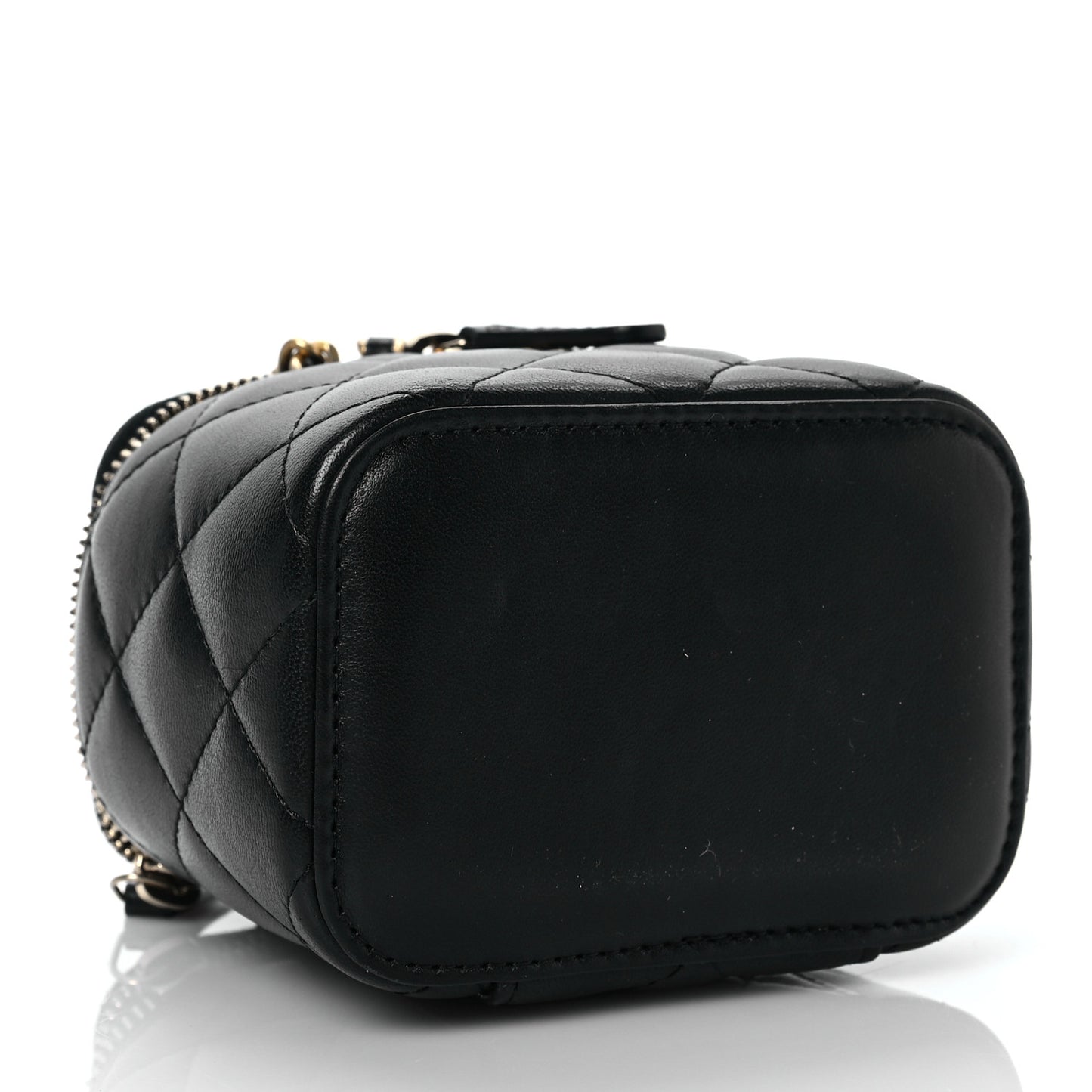 Lambskin Quilted Mini Pearl Crush Vanity Case With Chain Black