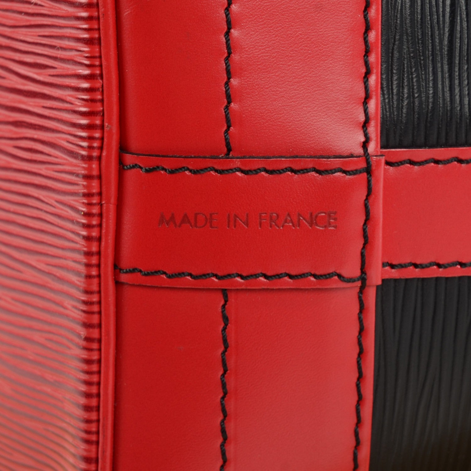Louis Vuitton Epi Noe Black Red 7 of 10