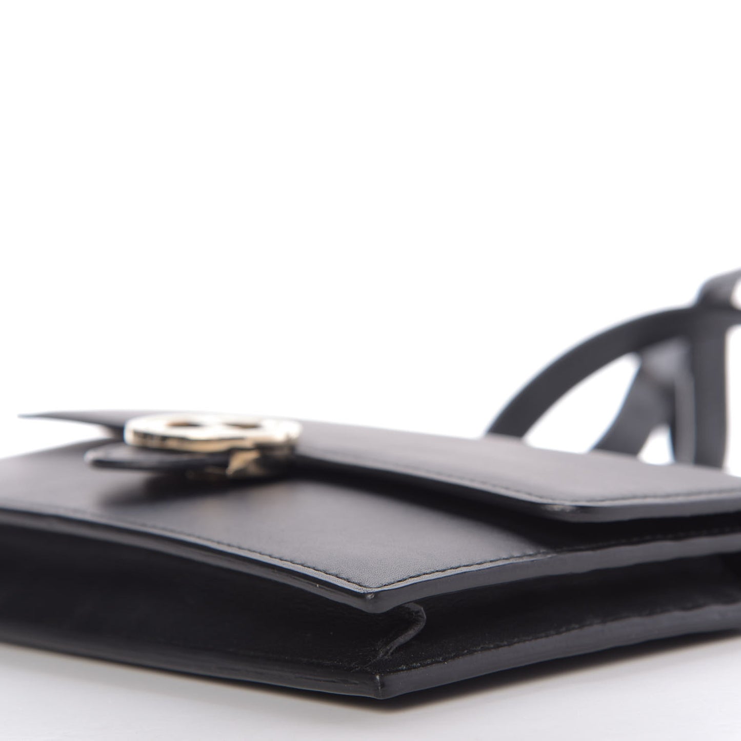 Calfskin Icon Wallet Black