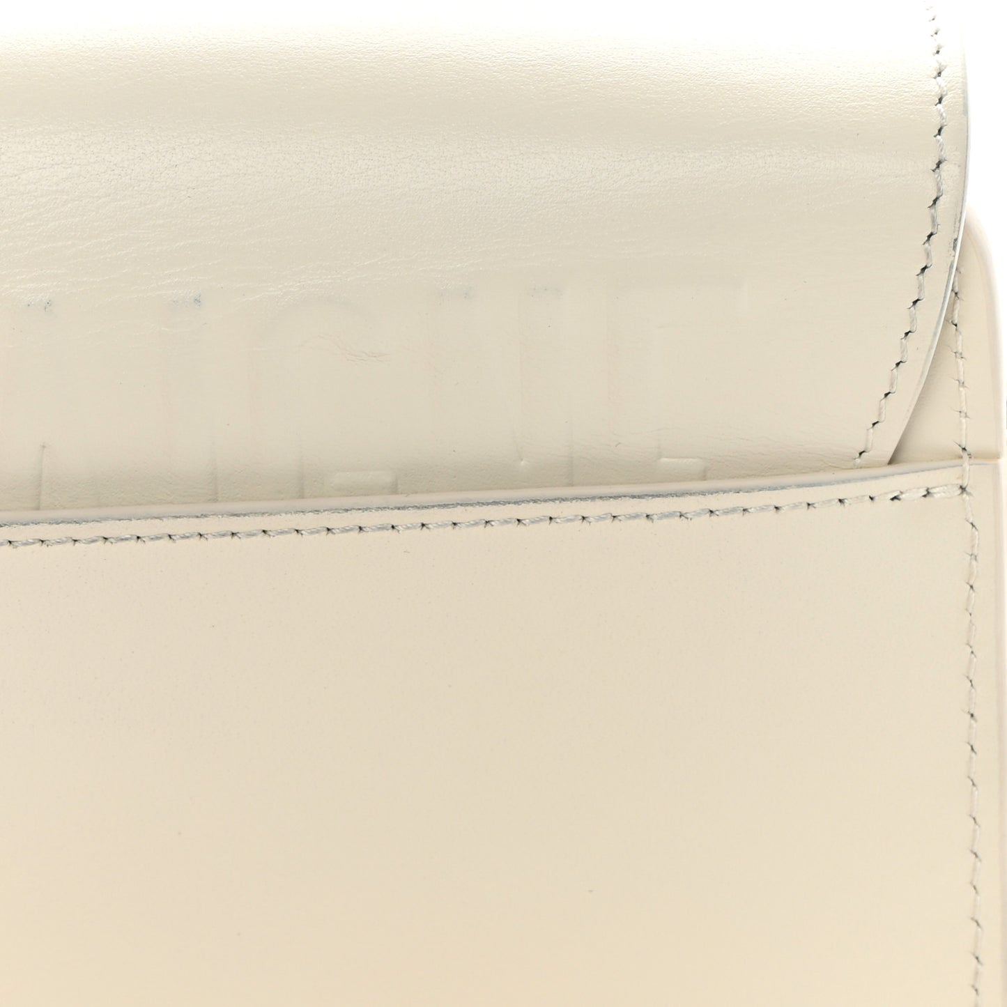 Box Calfskin Medium Bobby Flap Latte