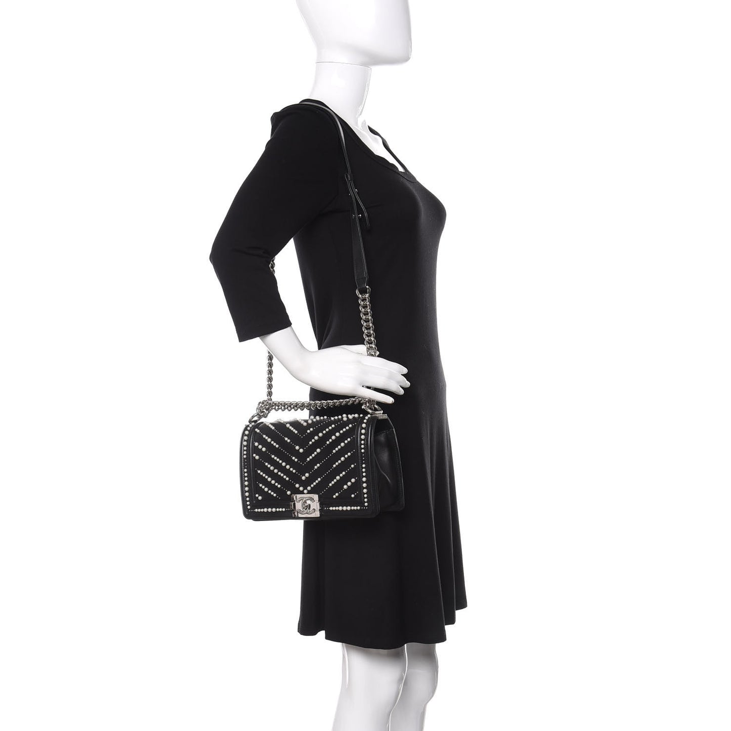 Calfskin Pearl Chevron Small Boy Flap Black