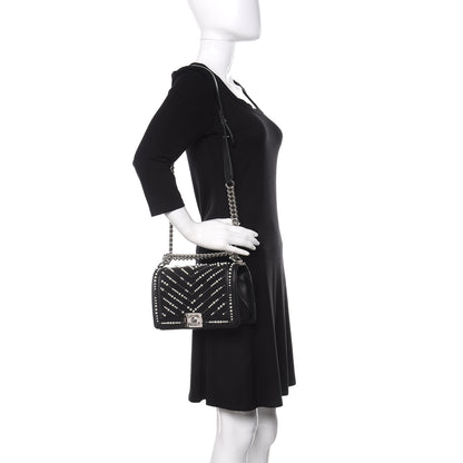 Chanel Calfskin Pearl Chevron Small Boy Flap Black 2 of 11