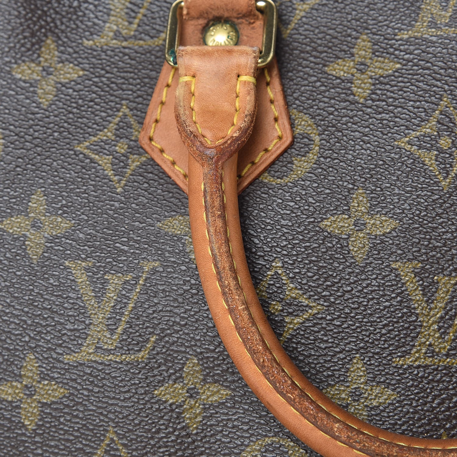 Louis Vuitton Monogram Alma PM 20 of 27