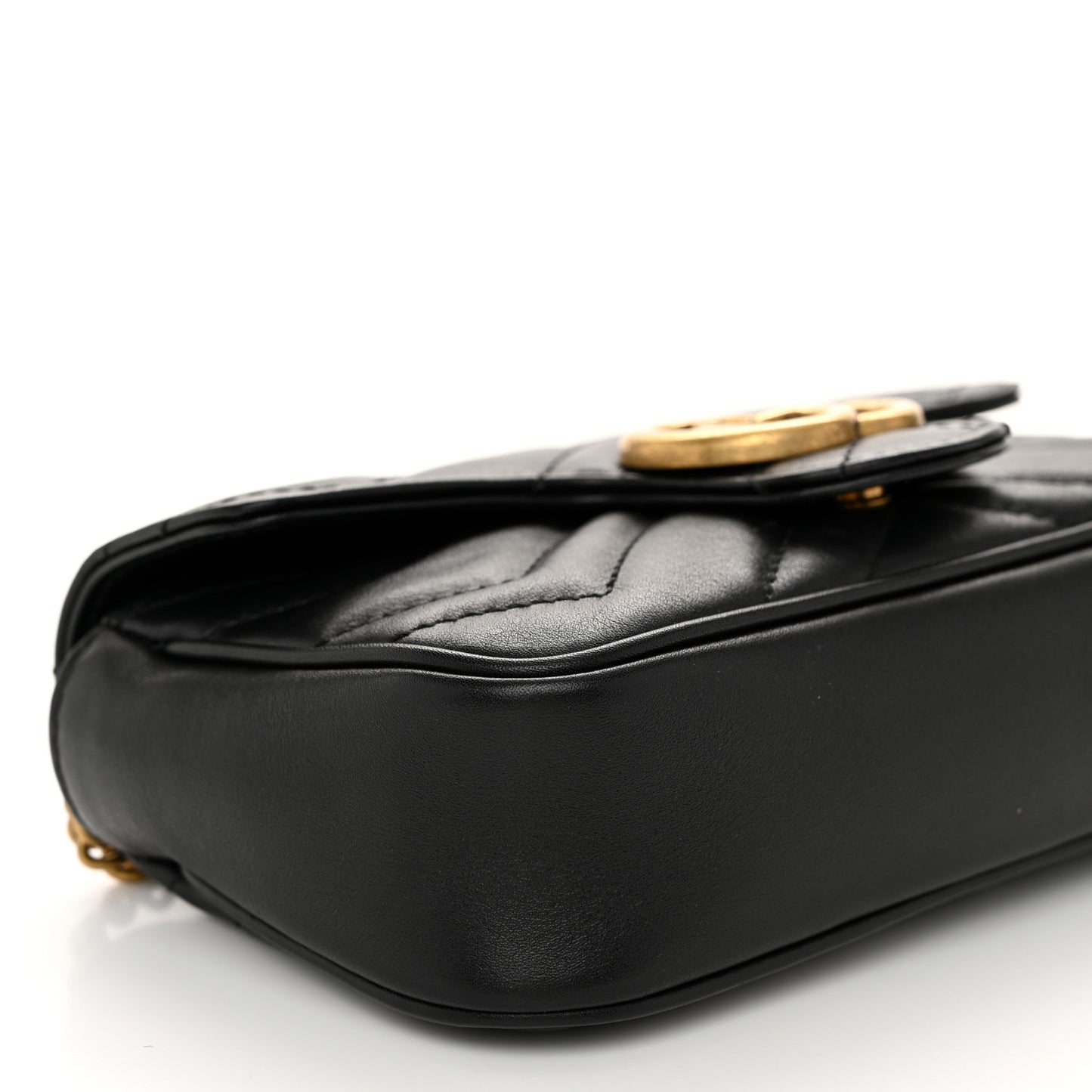 Calfskin Matelasse Super Mini GG Marmont Shoulder Bag Black