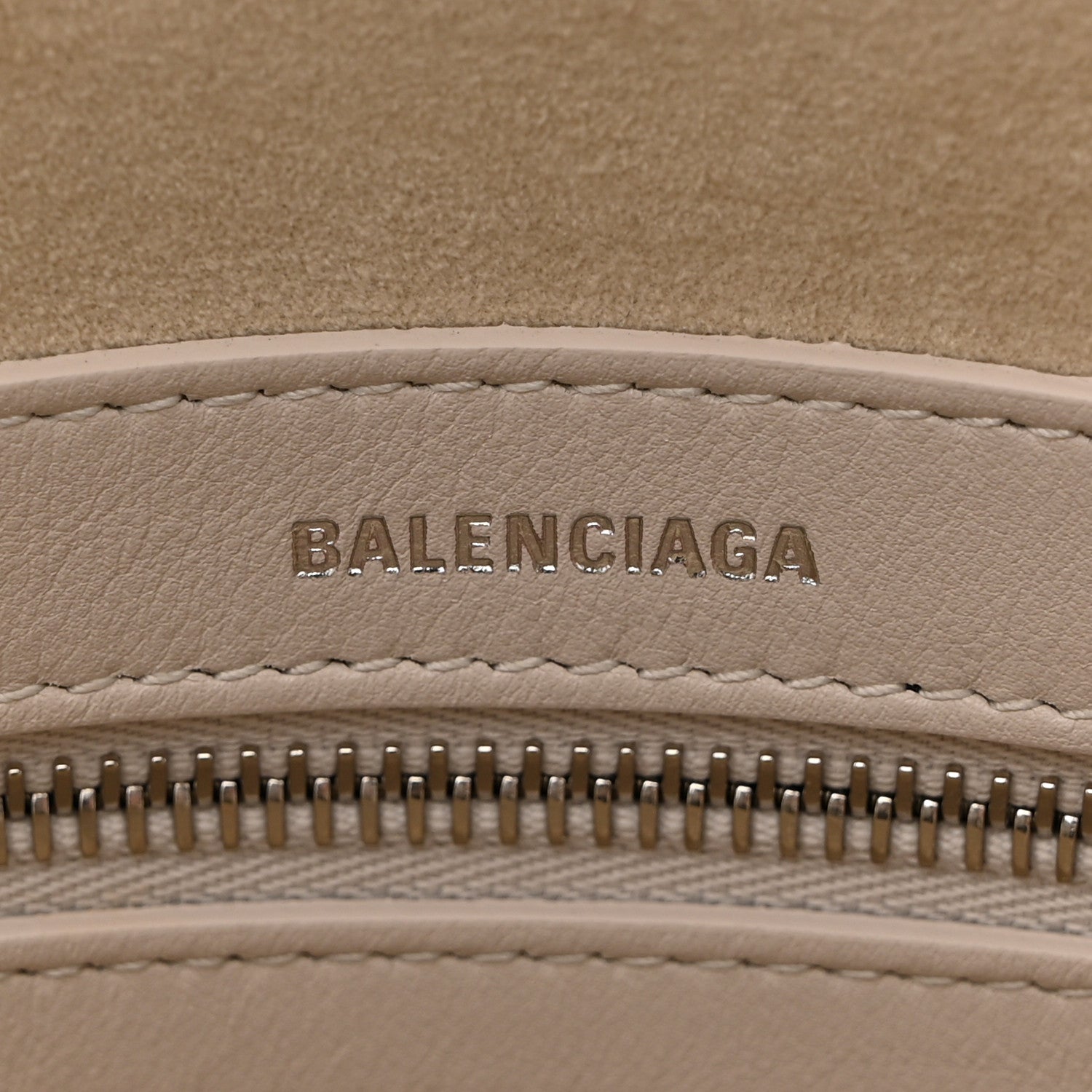 Balenciaga Smooth Calfskin Mary Kate Tote Nacre 7 of 11