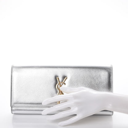 Saint Laurent Metallic Calfskin Classic Monogram Cassandre Clutch Argento 2 of 11