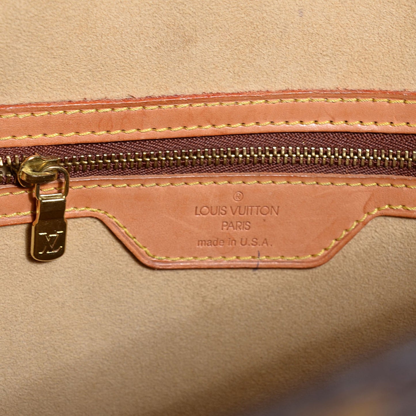 Monogram Babylone