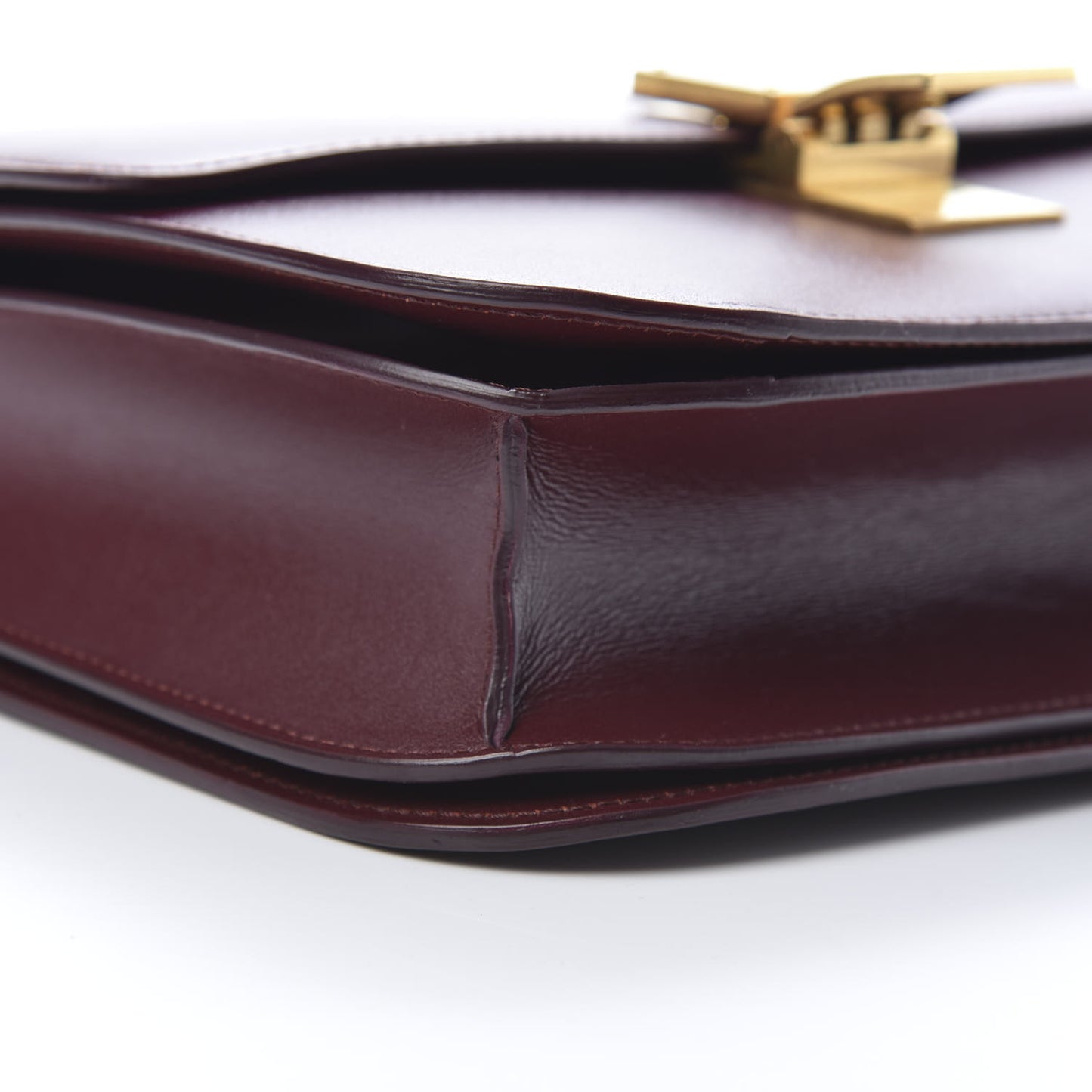 Box Calfskin Medium Classic Box Flap Bag Burgundy