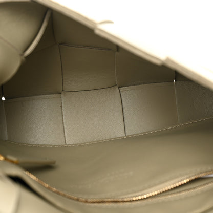 Bottega Veneta Calfskin Maxi Intreccio Cassette Bag Taupe 5 of 11