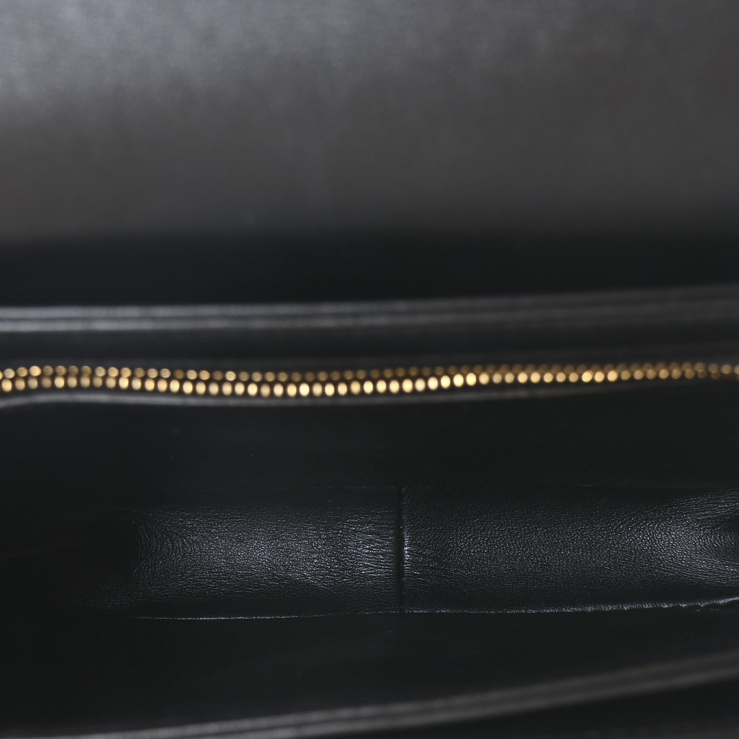 Shiny Calfskin Teen Triomphe Black