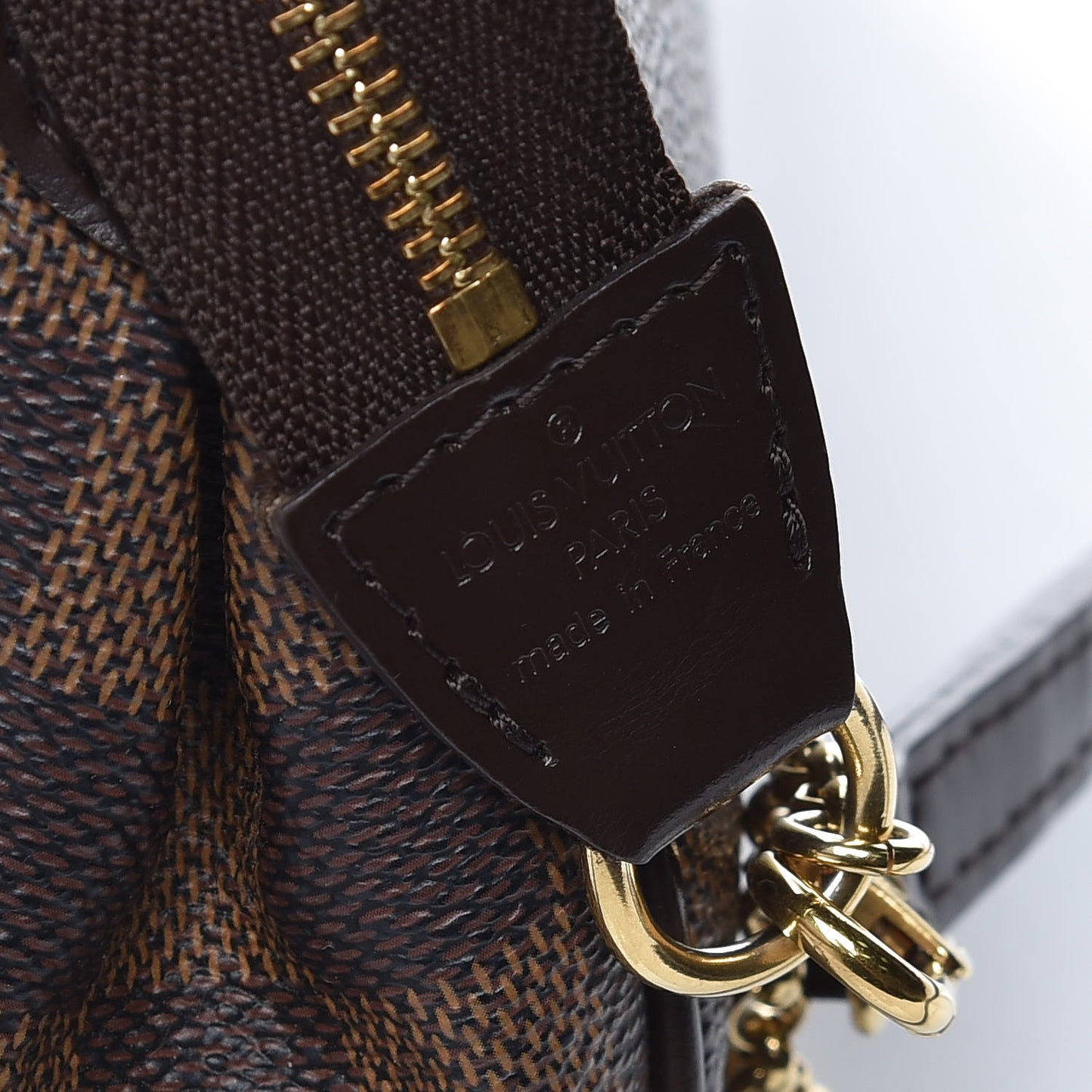 Damier Ebene Eva Clutch