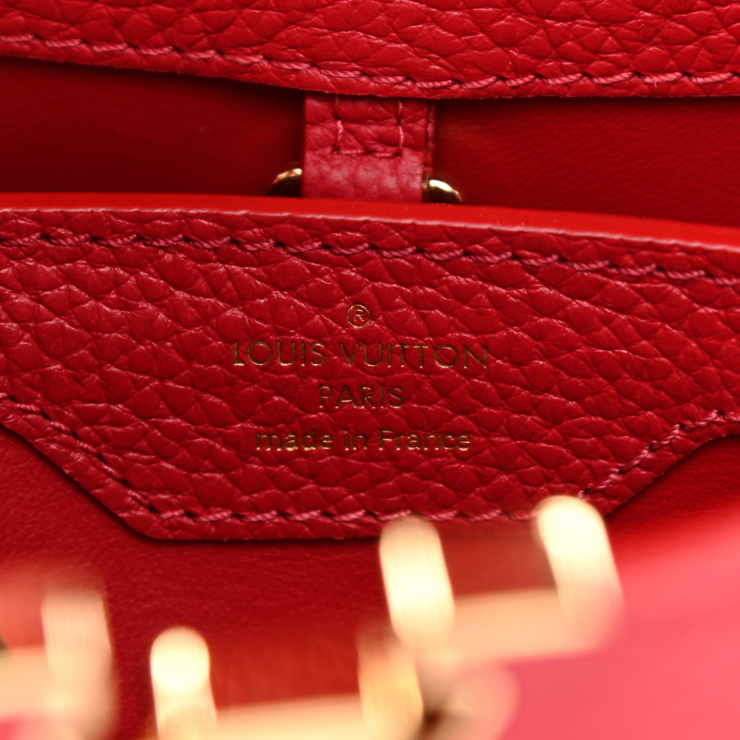 Taurillon Capucines BB Scarlet Red