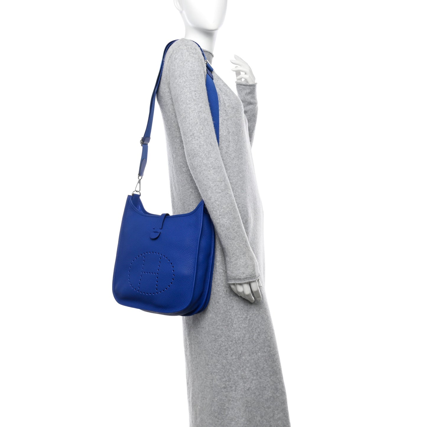 Taurillon Clemence Evelyne III PM Bleu Royal