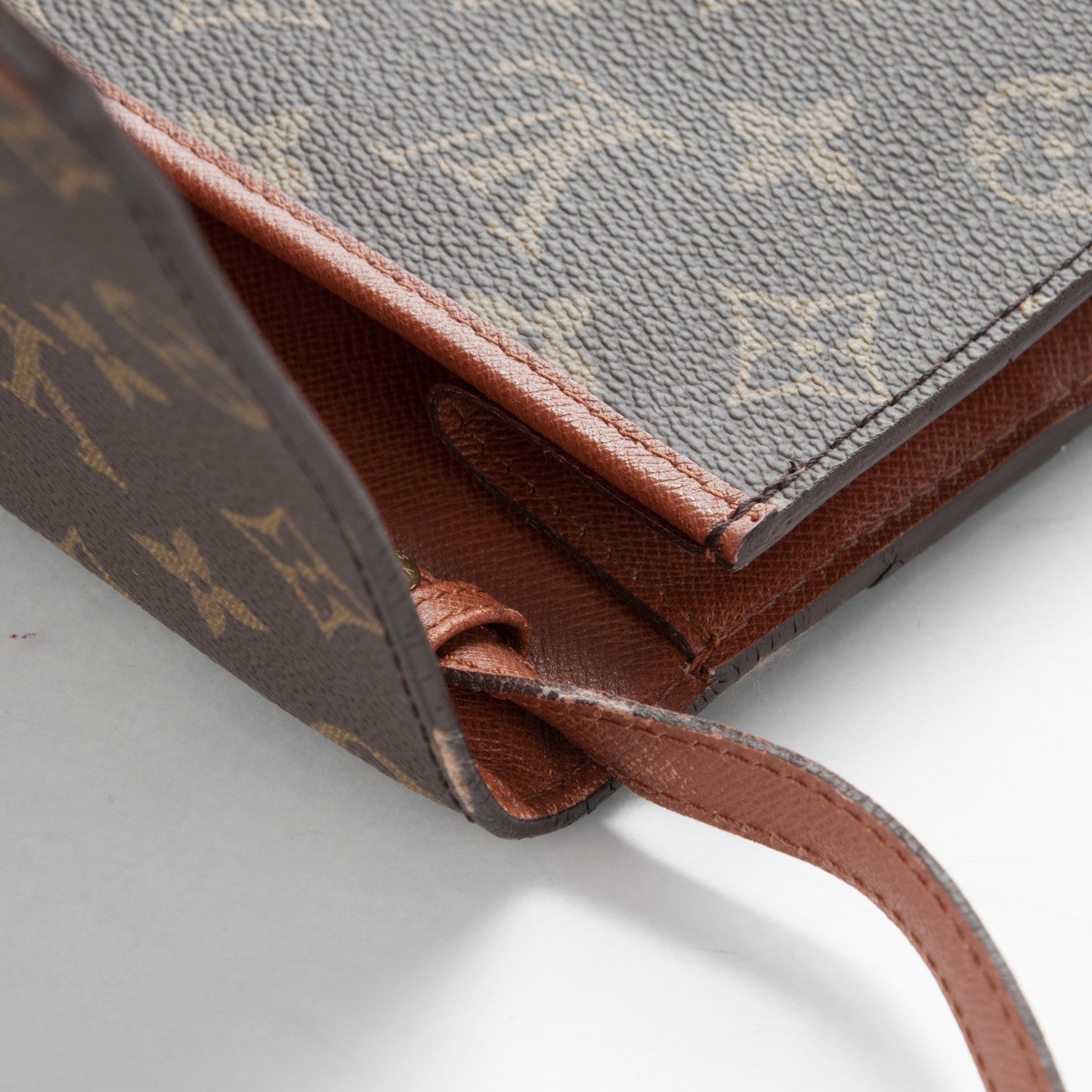 Louis Vuitton Monogram Pochette Bordeaux 10 of 12