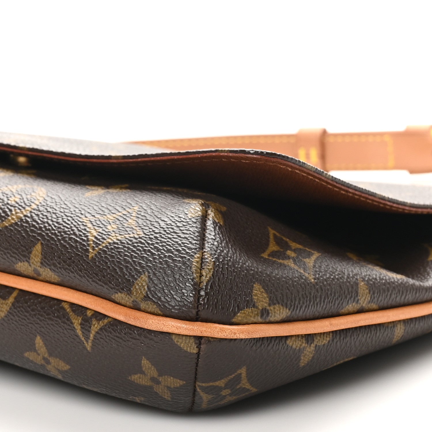 Louis Vuitton Monogram Musette Tango 9 of 9