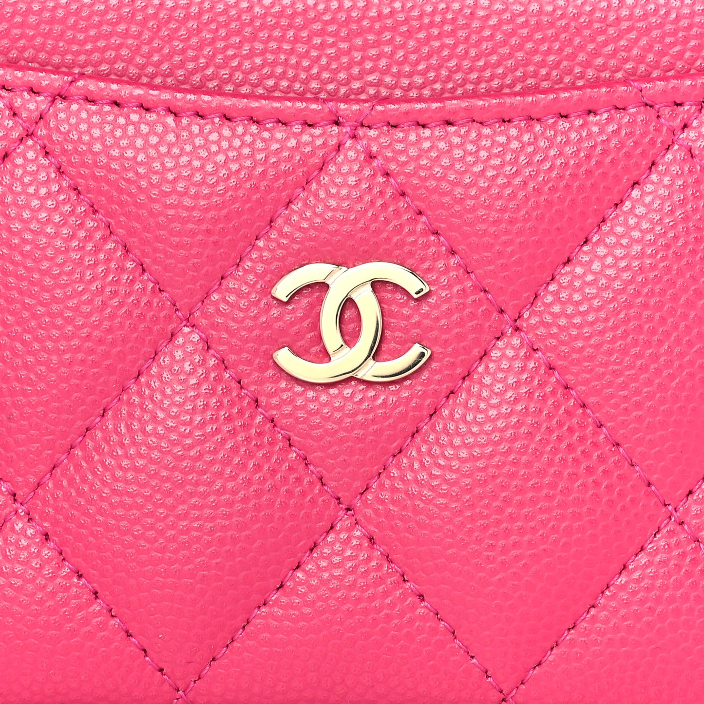 Caviar Quilted Card Holder Fuchsia