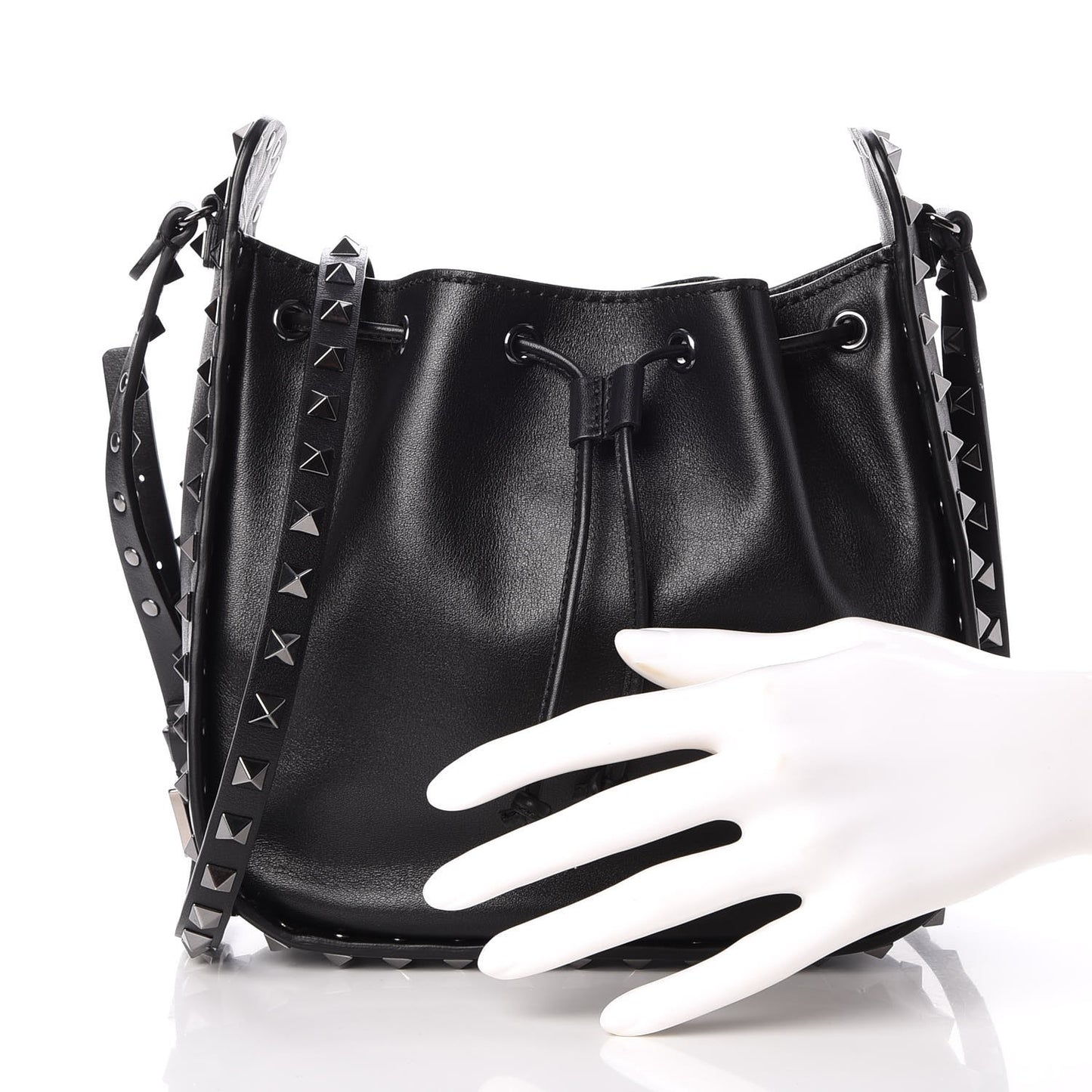 Vitello Rockstud Bucket Bag Black