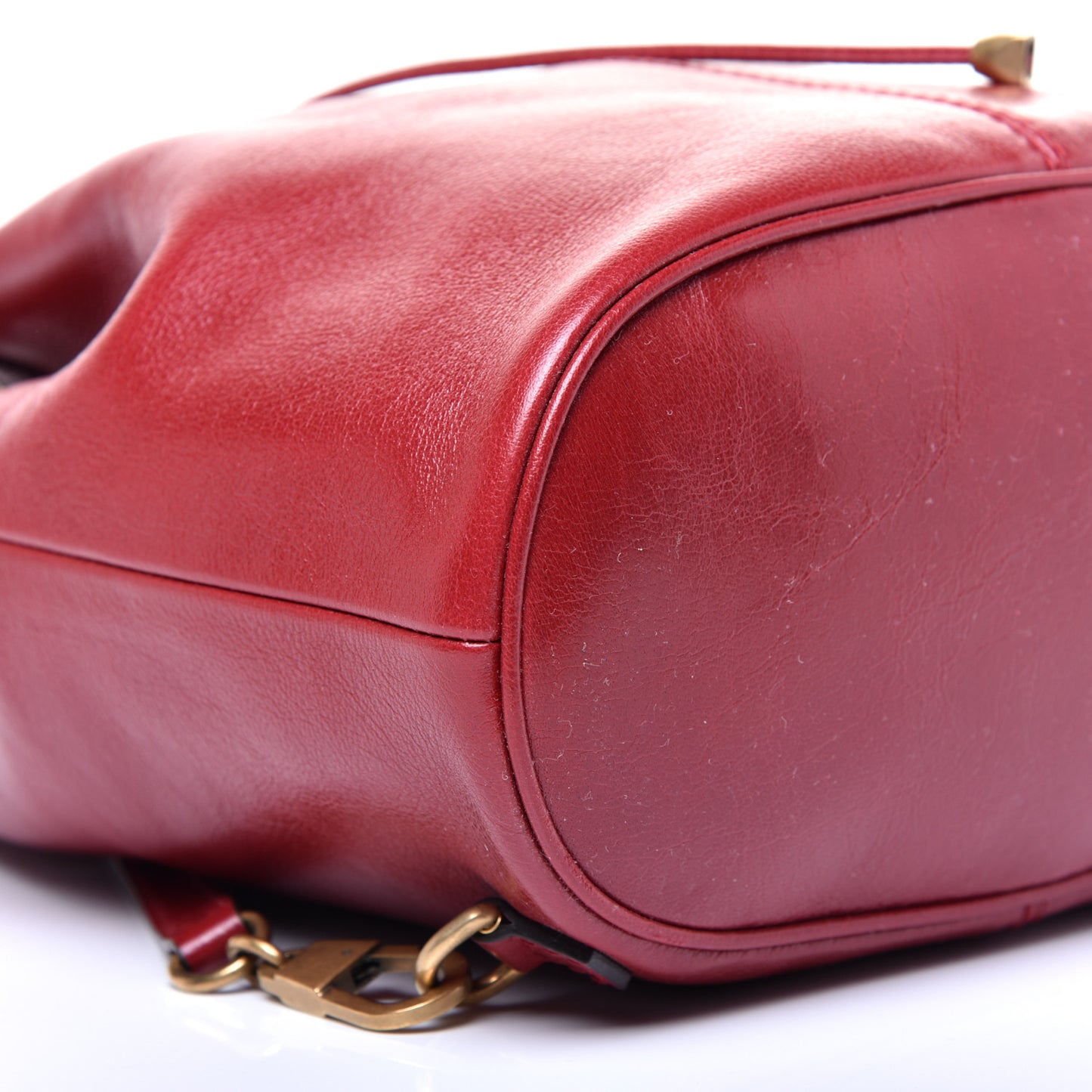 Piuma Lux Energy Medium Re(Belle) Convertible Bucket Bag Hibiscus Red