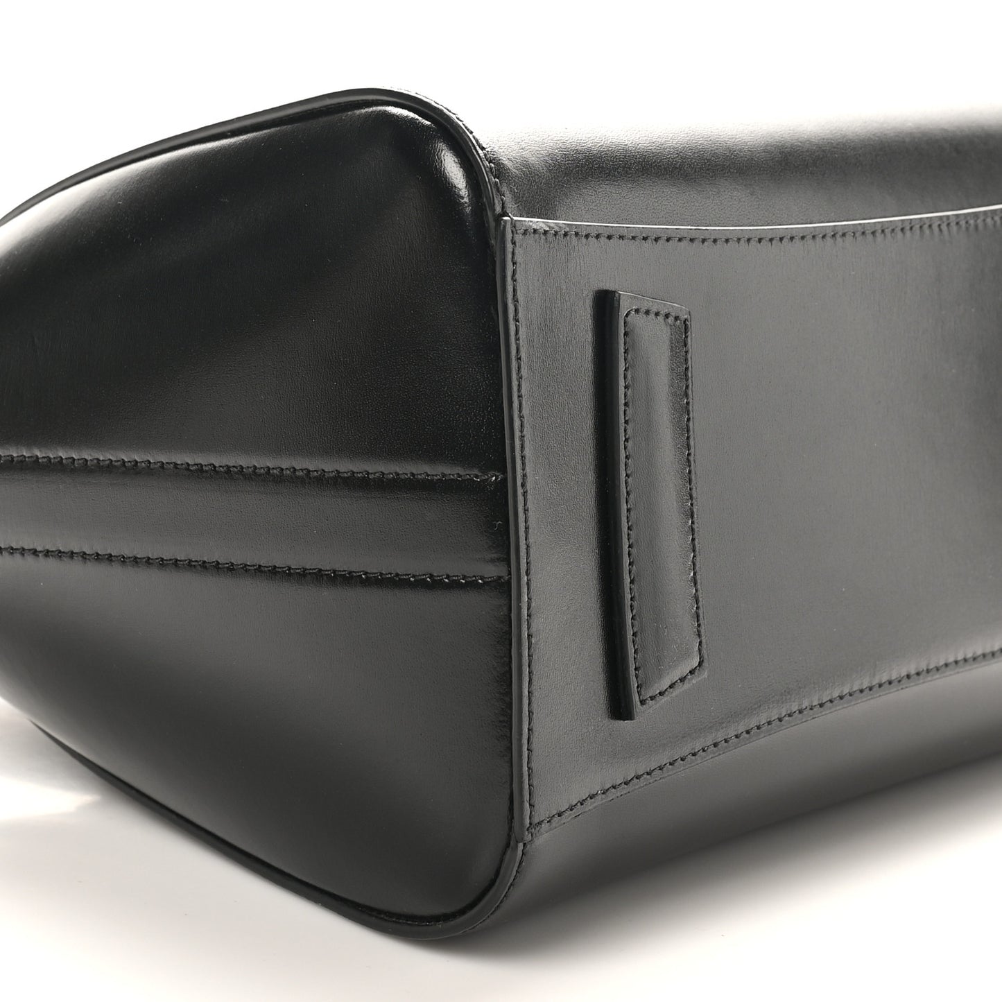 Shiny Lord Calfskin Small Antigona Black