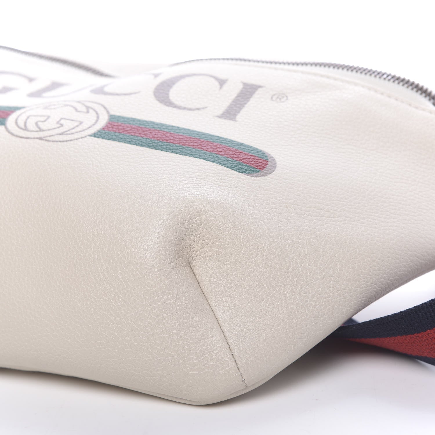 Gucci Grained Calfskin Logo Belt Bag White 11 of 12