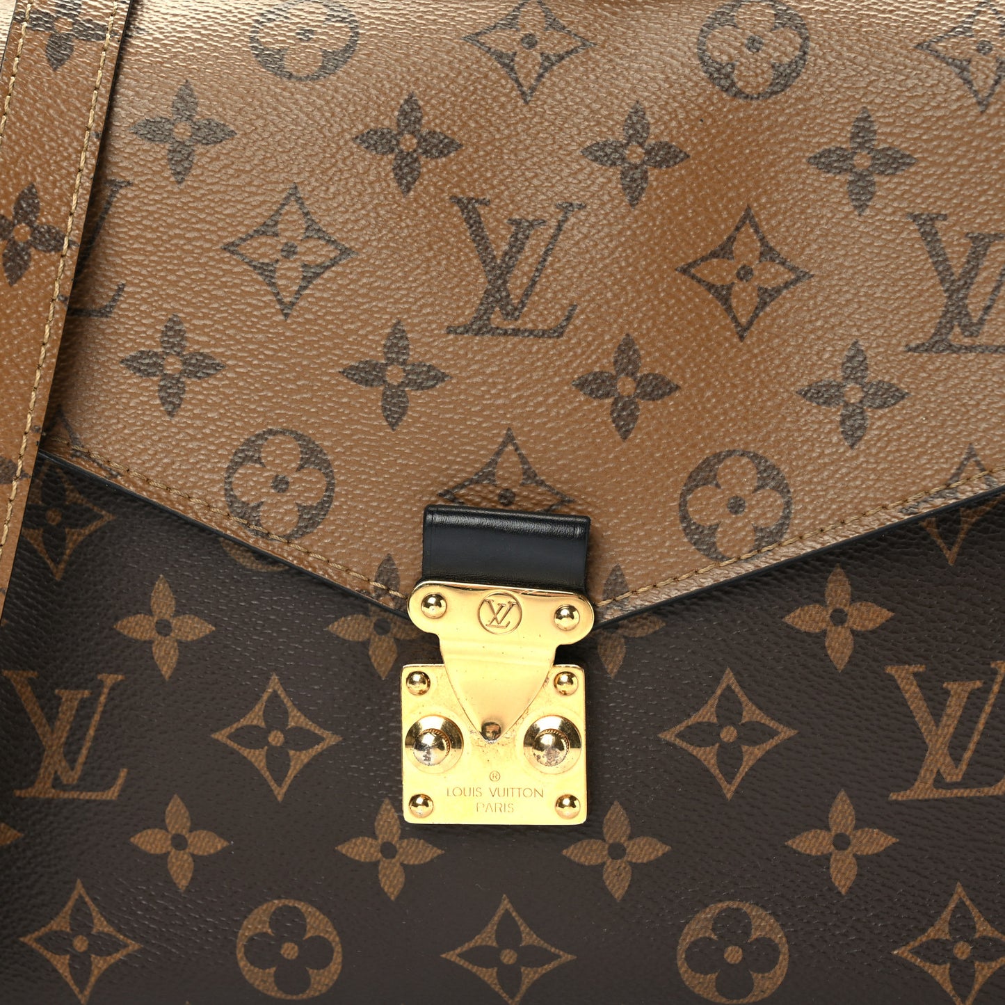 Reverse Monogram Pochette Metis