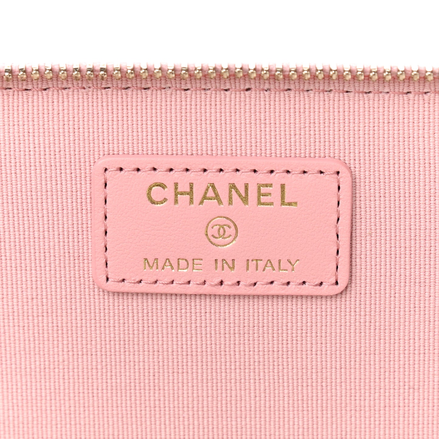 Caviar Quilted Small Vanity Case With Chain Pink