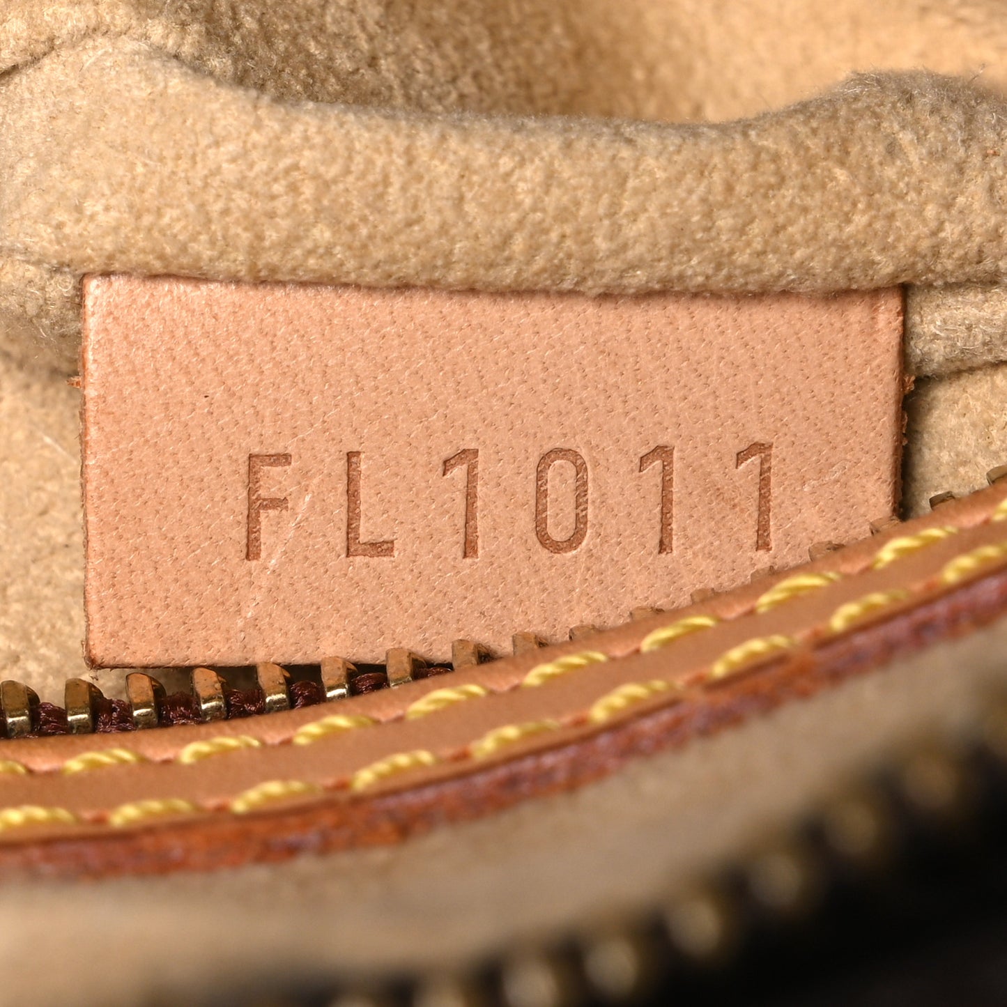 Monogram Looping MM
