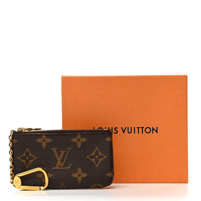 Louis Vuitton Monogram Key Pouch 10 of 10