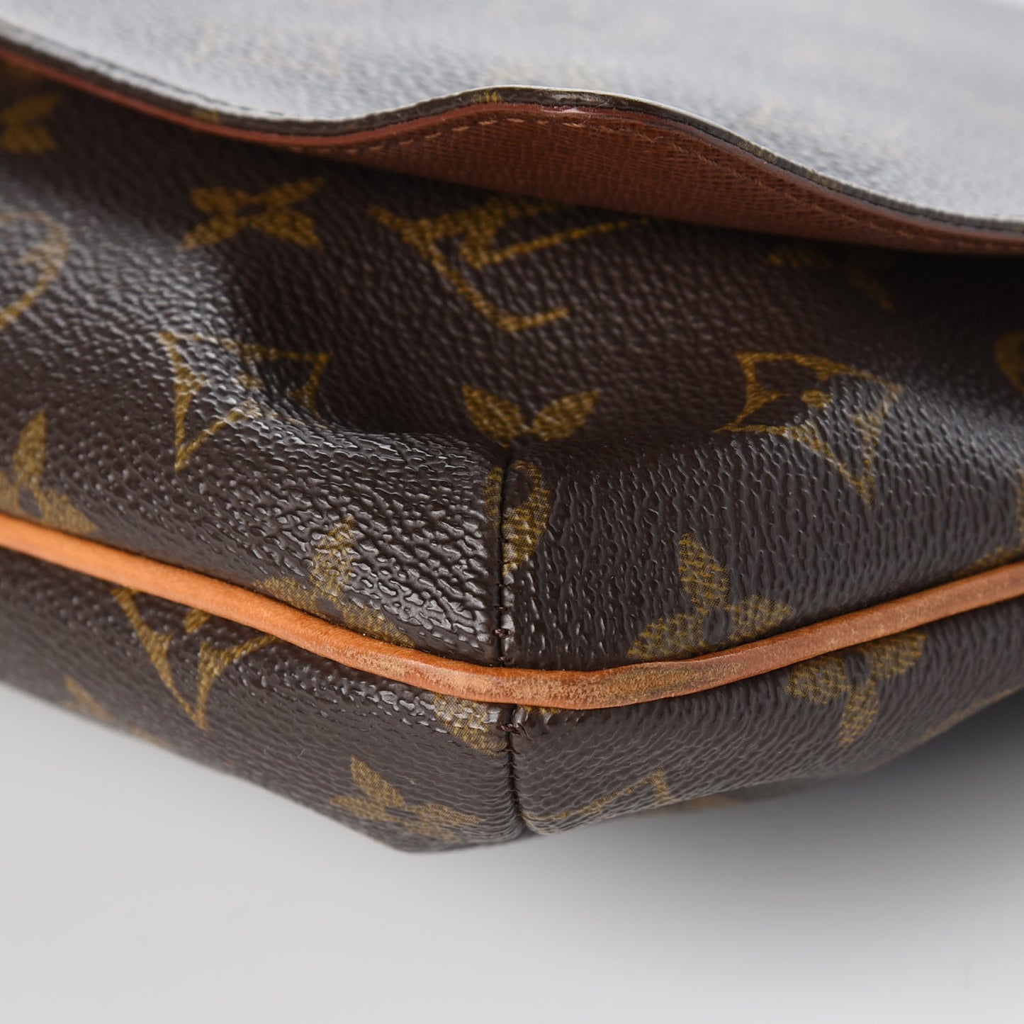 Monogram Musette Tango