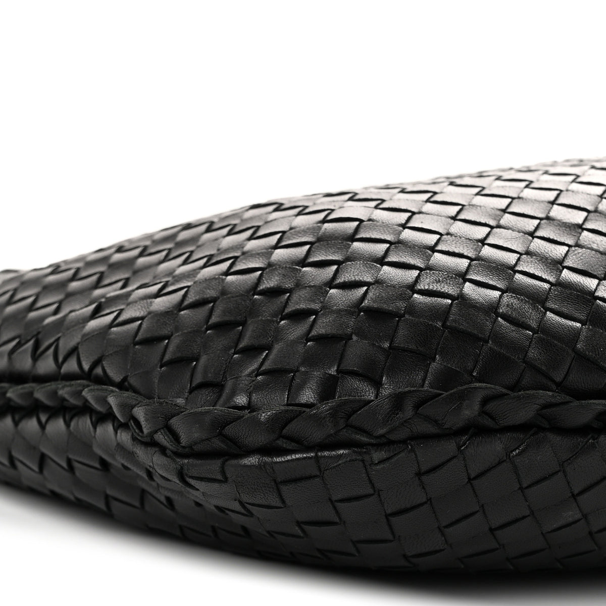 Nappa Intrecciato Medium Veneta Hobo Black