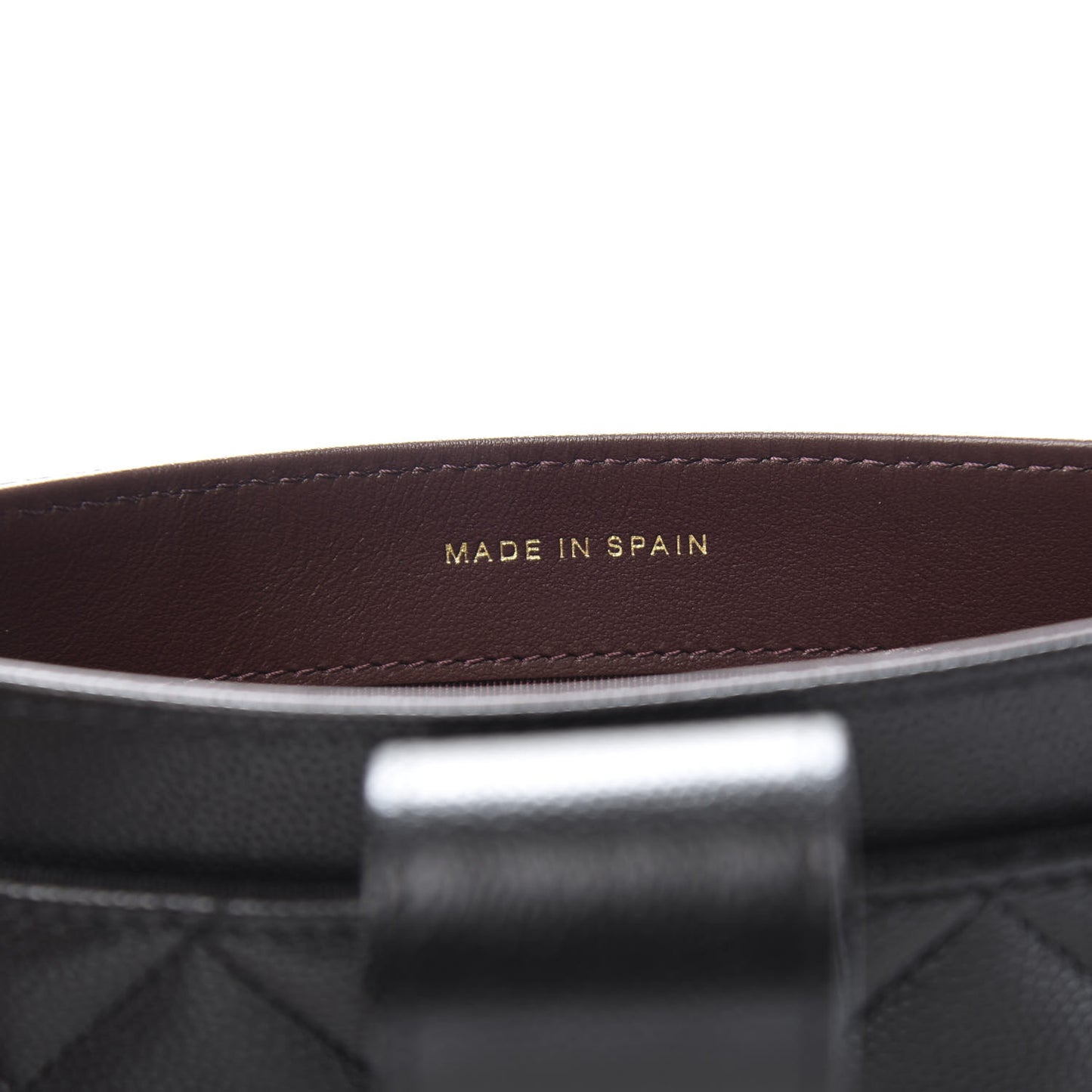 Caviar Quilted Classic Strap Pouch Black
