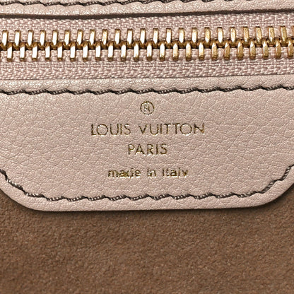 Louis Vuitton Mahina XL Coquille 6 of 9