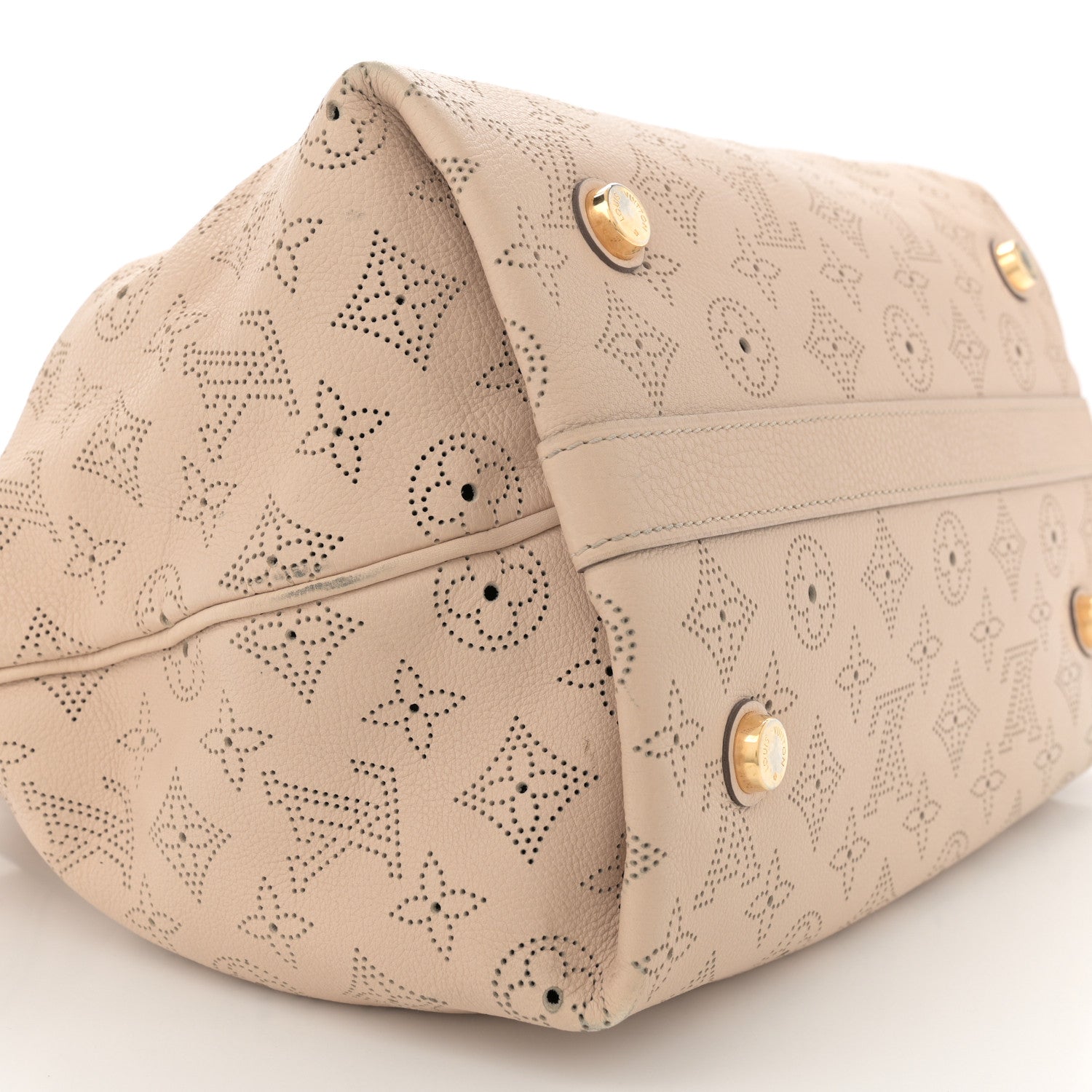 Louis Vuitton Mahina Cirrus PM Coquille 8 of 11