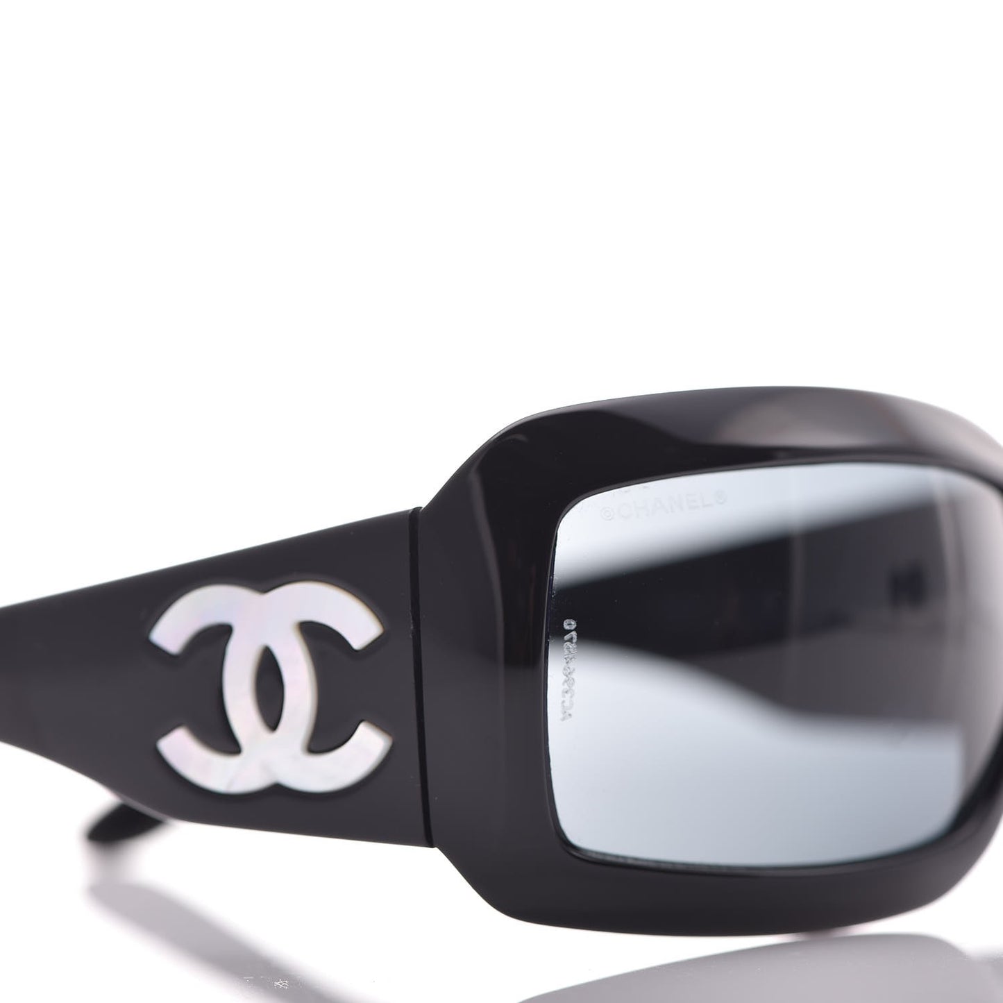 Mother of Pearl CC Sunglasses 5076-H Black