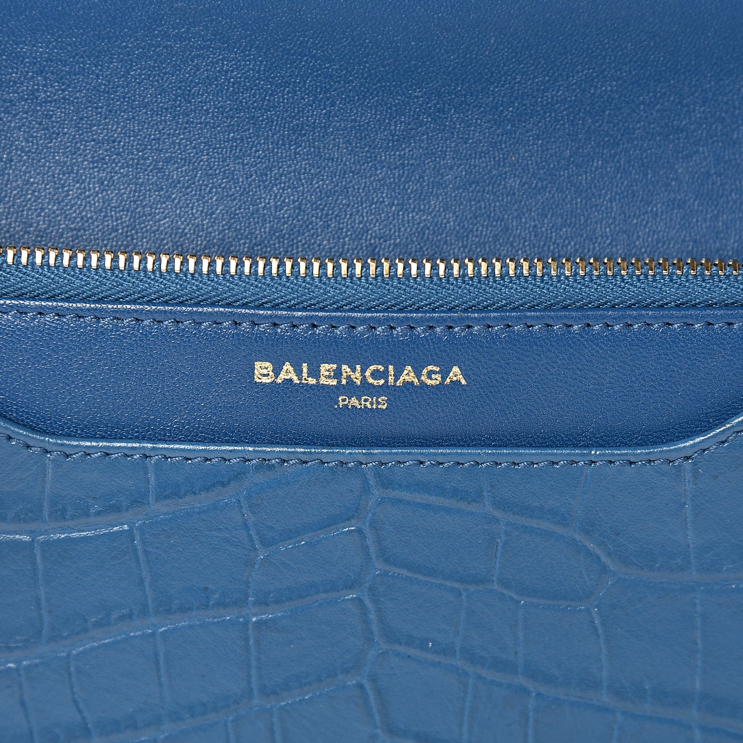 Calfskin Crocodile Embossed Classic Gold Hardware Wallet on Chain Bleu Marine