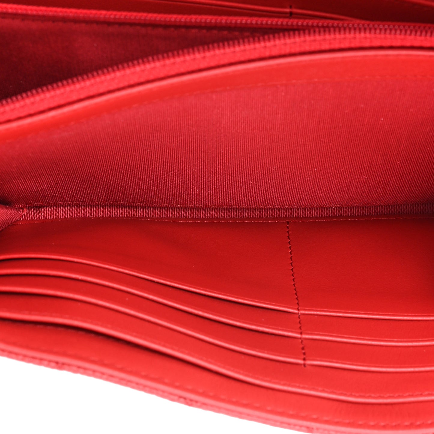 Caviar Quilted Large Boy Gusset Flap Wallet Red