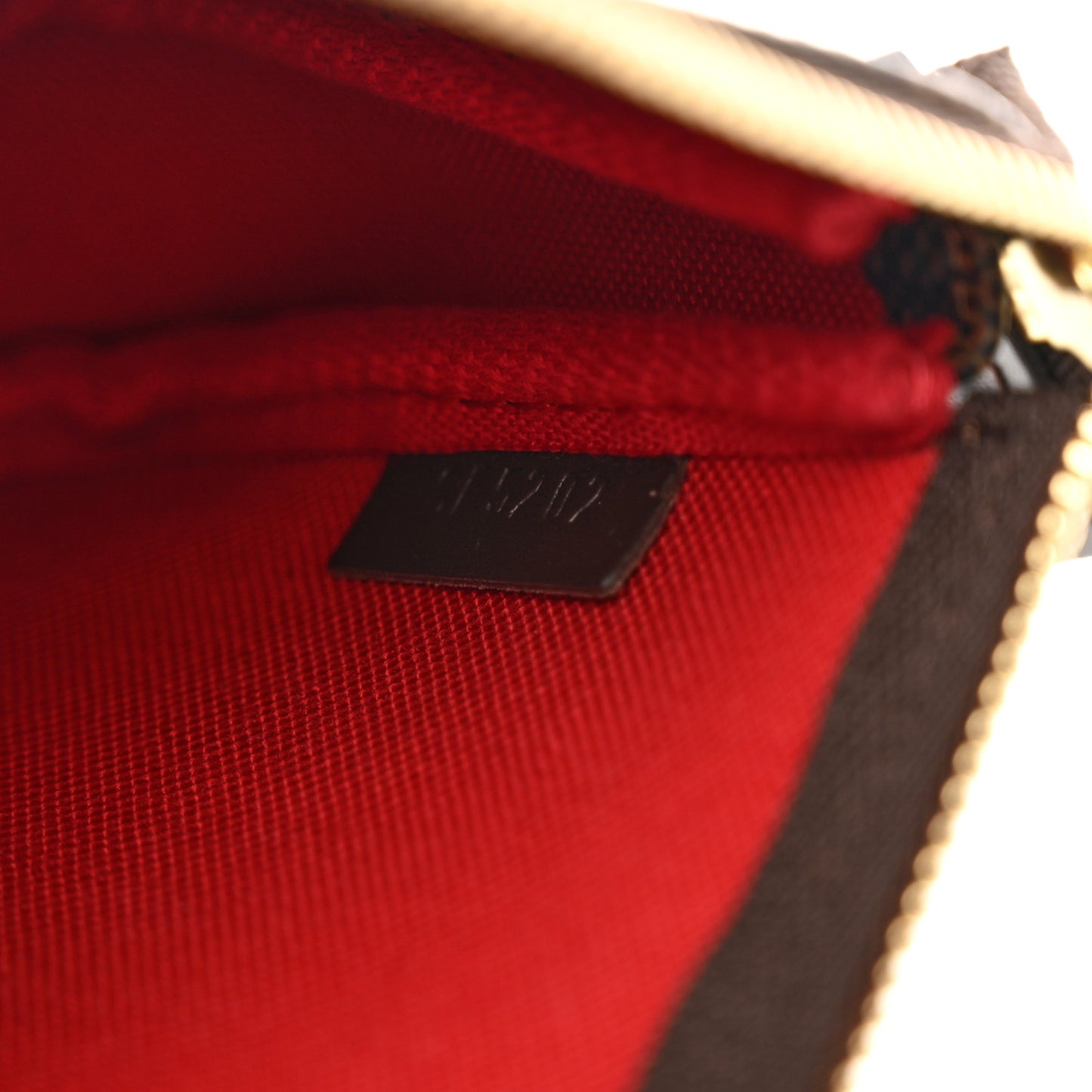 Damier Ebene Mini Pochette Accessories