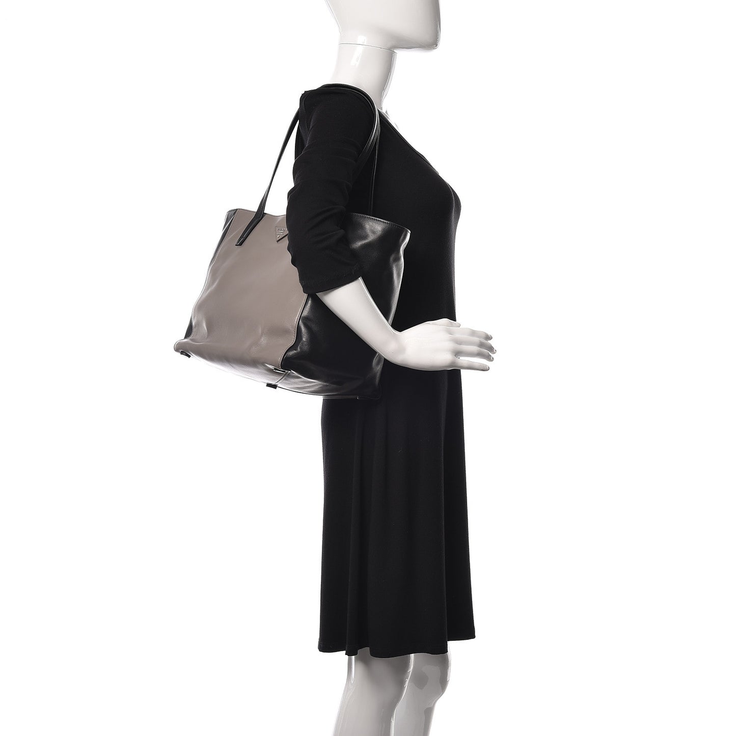 Soft Calf Shopping Tote Black Argilla