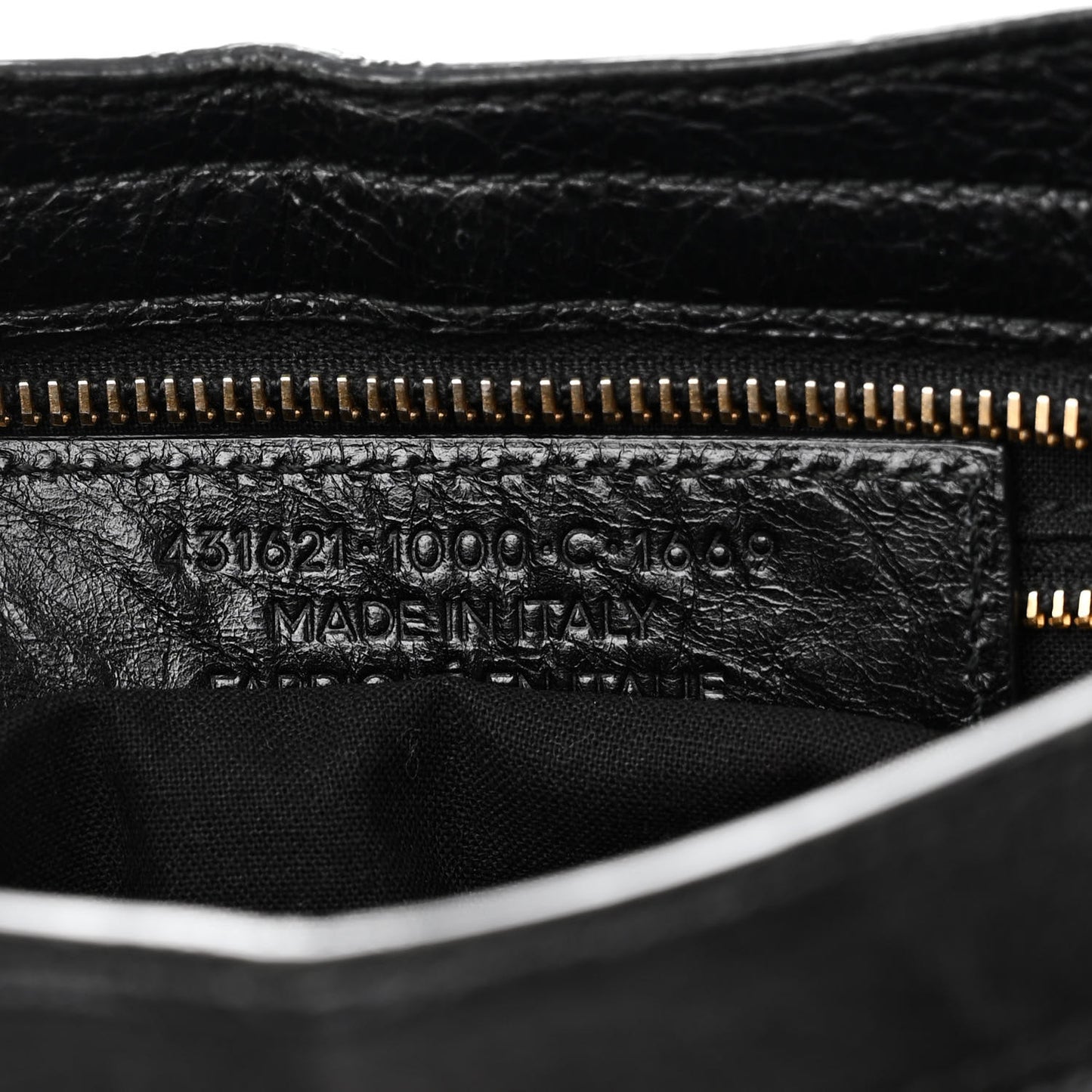 Agneau Classic Gold Hardware S City Black