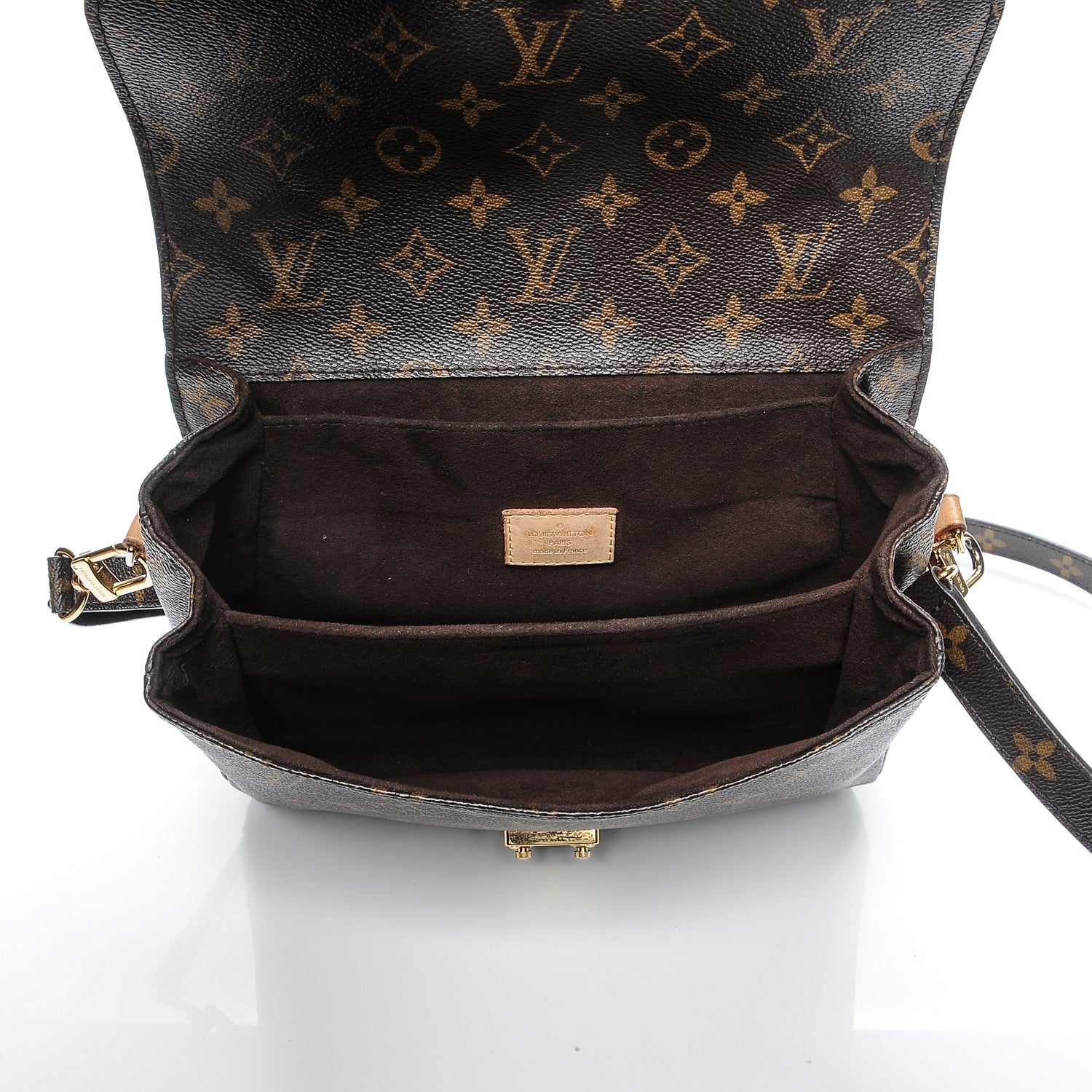 Louis Vuitton Monogram Pochette Metis 7 of 7