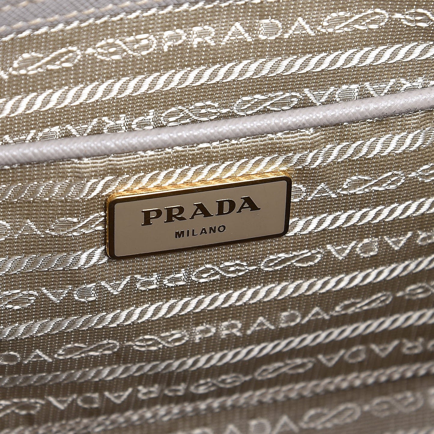 Saffiano Lux Extra Large Galleria Double Zip Tote Argilla